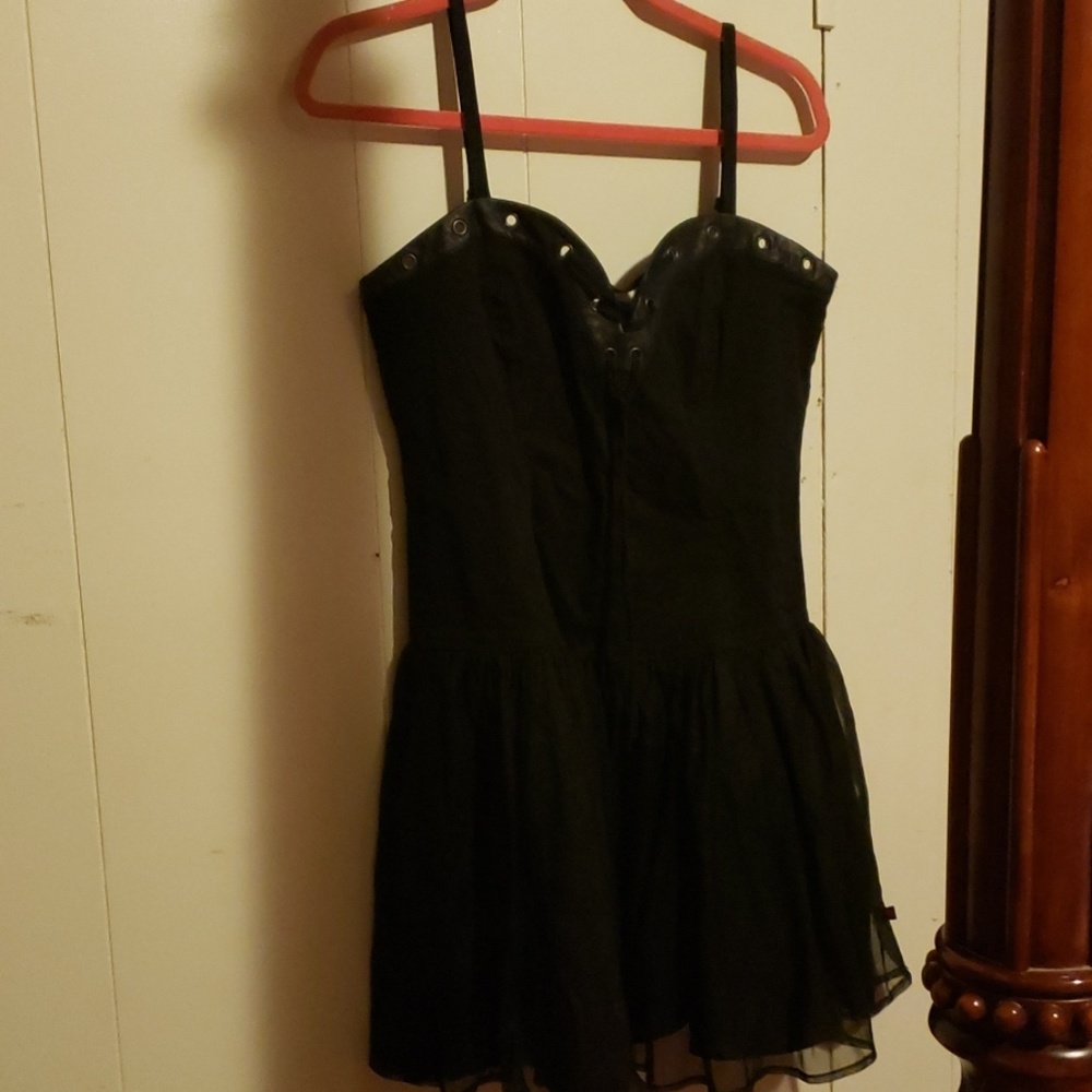 Hot topic black dress